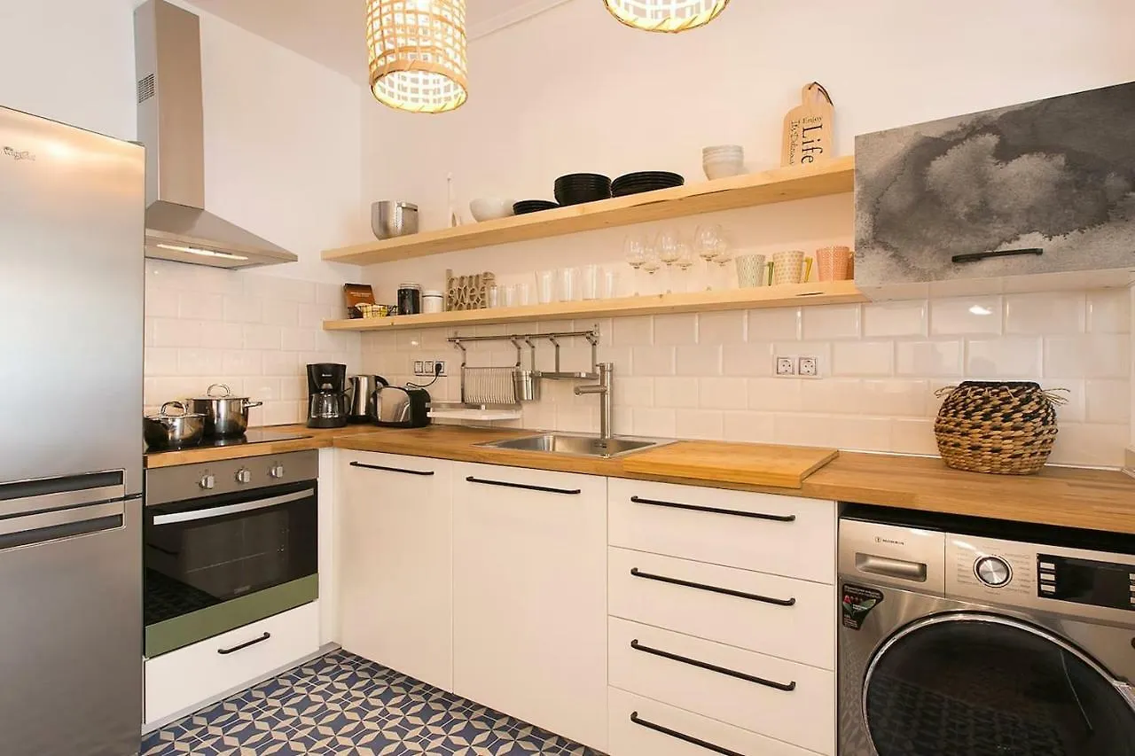 Boho Chic Apartment, Agia Sofia District #Feelslikehome Thessaloniki 0*,  Greece