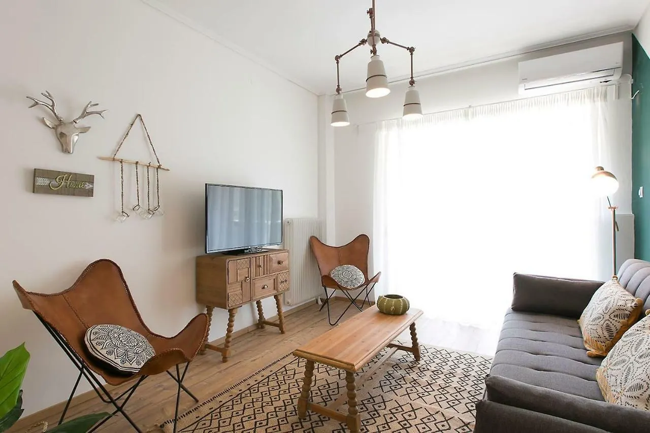 Boho Chic Apartment, Agia Sofia District #Feelslikehome Tesalónica