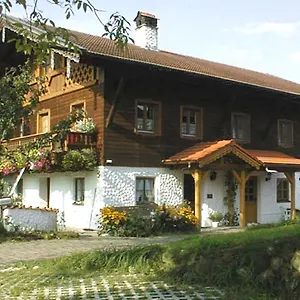 ferienwohnung-held-waging-am-see.com-bavaria.com/